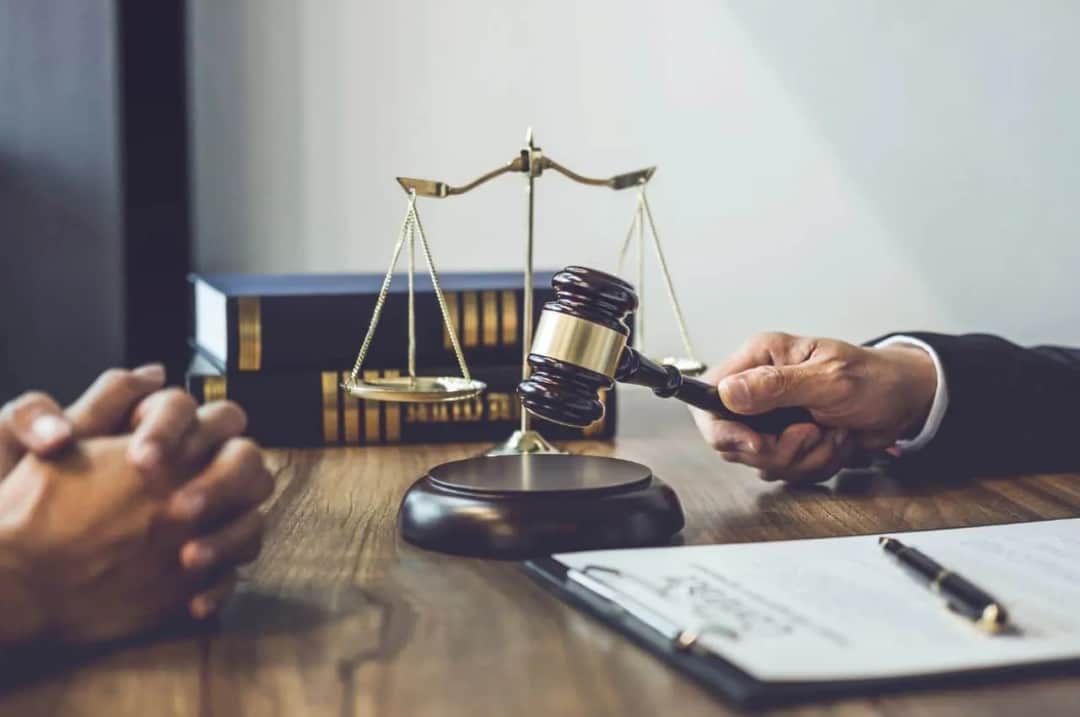 Kiedy wyrok jest prawomocny po apelacji? Poznaj kluczowe terminy i skutki