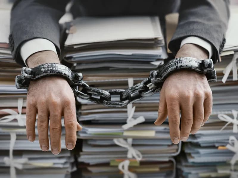 Kiedy wyrok w zawieszeniu kończy się? Sprawdź ważne informacje